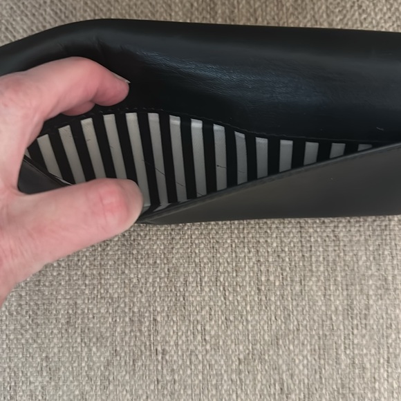 Wallet - Picture 5 of 5